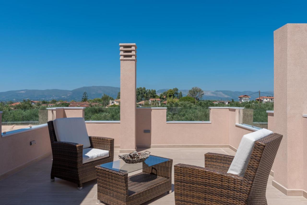Romanza Luxury Villa Kalamákion Exterior foto
